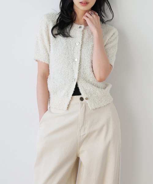 La-gemme(ラジェム)の「2WAYショートニットカーディガン(カーディガン/ボレロ・レディース・アイボリー/ブラック/アイボリー系/グレー・フリー)」の3枚目の写真
