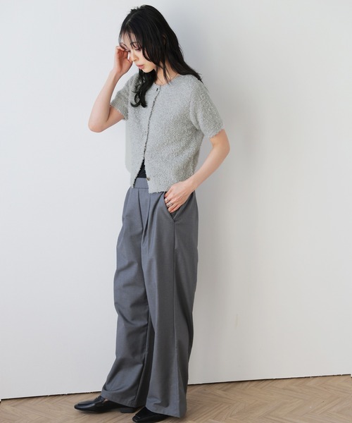 La-gemme(ラジェム)の「2WAYショートニットカーディガン(カーディガン/ボレロ・レディース・アイボリー/ブラック/アイボリー系/グレー・フリー)」の10枚目の写真
