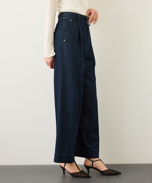 ROPE'（ロペ）の「ライトテンセルデニムベルテッドワイドパンツ（その他パンツ・レディース・ネイビー・36/38）」の2枚目の写真