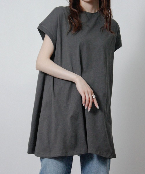 NYLAUS（ナイラス）の「【SG】接触冷感 フレアチュニック ノースリーブ（Tシャツ/カットソー・レディース・ブルー/オフホワイト/チャコール/ブラック/グレイッシュベージュ・M）」の12枚目の写真