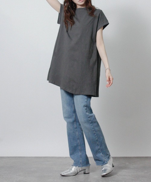 NYLAUS（ナイラス）の「【SG】接触冷感 フレアチュニック ノースリーブ（Tシャツ/カットソー・レディース・ブルー/オフホワイト/チャコール/ブラック/グレイッシュベージュ・M）」の15枚目の写真