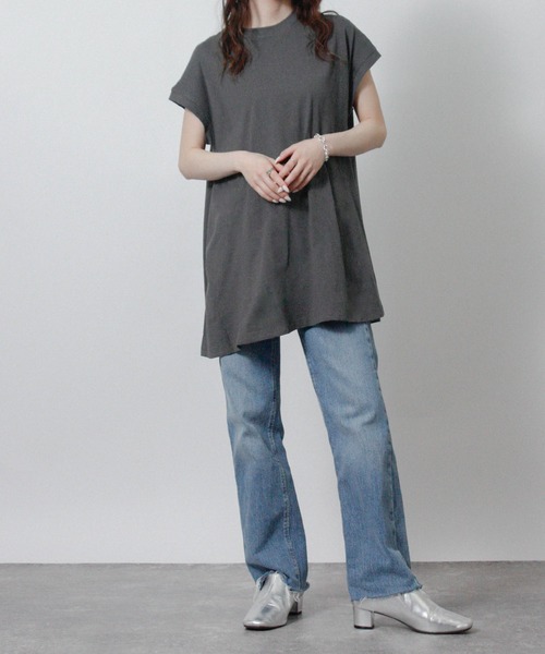 NYLAUS（ナイラス）の「【SG】接触冷感 フレアチュニック ノースリーブ（Tシャツ/カットソー・レディース・ブルー/オフホワイト/チャコール/ブラック/グレイッシュベージュ・M）」の16枚目の写真