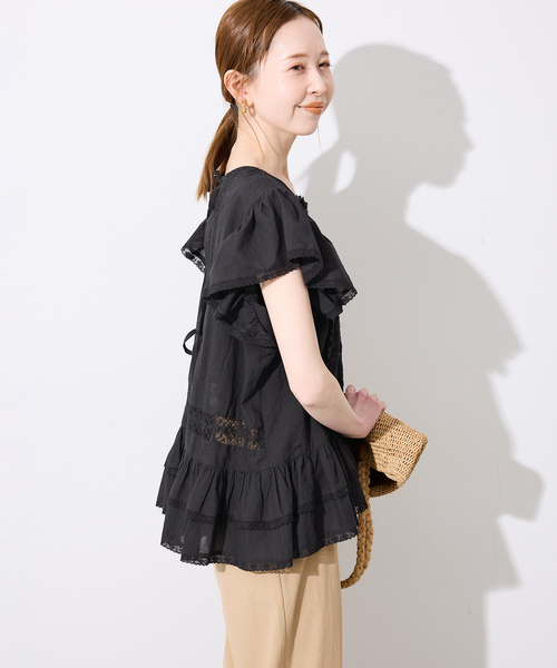 crinkle crinkle crinkle（クリンクルクリンクルクリンクル）の「crinkle crinkle crinkle SLOBE別注 front tapestry 2way blouse（シャツ/ブラウス・レディース・ブラック/ホワイト・FREE）」の10枚目の写真