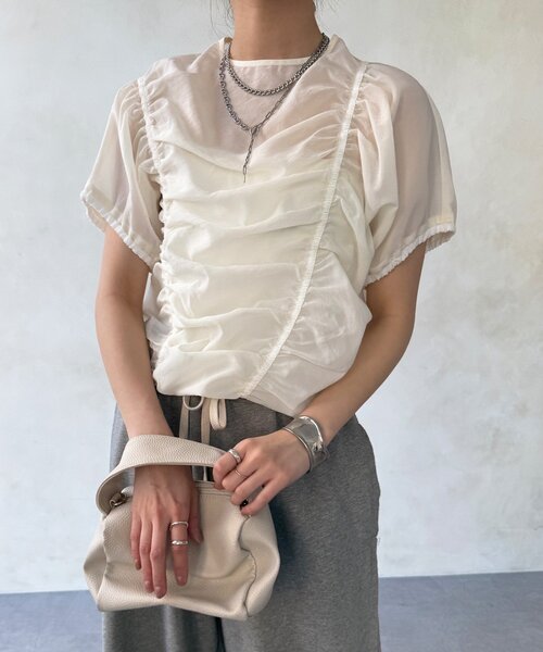 DouDou(ドゥドゥ)の「【WEB限定】キュプラ混シャーリングブラウス(シャツ/ブラウス・レディース・ネイビー/オフホワイト/ブラック・FREE)」の9枚目の写真