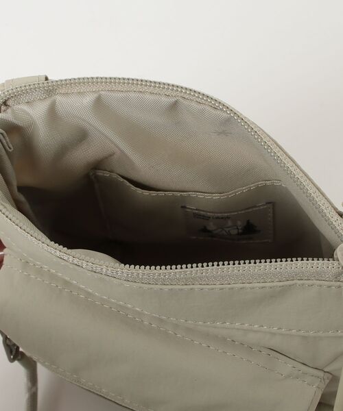 Snow Peak（スノーピーク）の「Snow Peak / Cample Mini Sacoche 1.5L キャンプル ミニサコッシュ 海外限定（ショルダーバッグ・メンズ・ライトベージュ/ブラック/マスタード/ダークカーキ・ONE SIZE）」の16枚目の写真