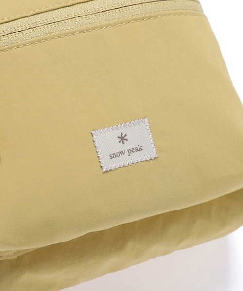 Snow Peak（スノーピーク）の「Snow Peak / Cample Mini Sacoche 1.5L キャンプル ミニサコッシュ 海外限定（ショルダーバッグ・メンズ・ライトベージュ/ブラック/マスタード/ダークカーキ・ONE SIZE）」の9枚目の写真