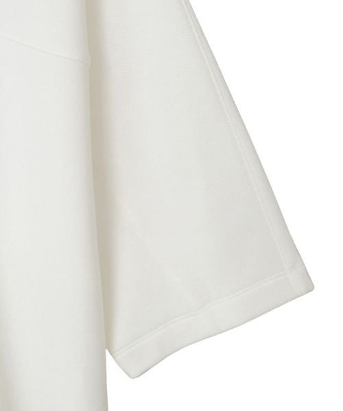 LOGEMENT DE CLAIRE(ロジュモンドクレール)の「切り替え6分袖プルオーバー(Tシャツ/カットソー・レディース・ブラック/オフホワイト/ブルー・FREE)」の8枚目の写真