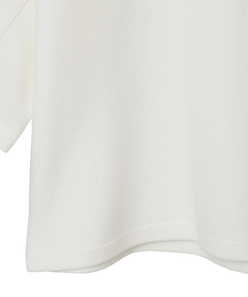 LOGEMENT DE CLAIRE(ロジュモンドクレール)の「切り替え6分袖プルオーバー(Tシャツ/カットソー・レディース・ブラック/オフホワイト/ブルー・FREE)」の9枚目の写真