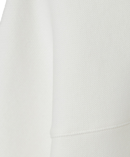 LOGEMENT DE CLAIRE(ロジュモンドクレール)の「切り替え6分袖プルオーバー(Tシャツ/カットソー・レディース・ブラック/オフホワイト/ブルー・FREE)」の10枚目の写真