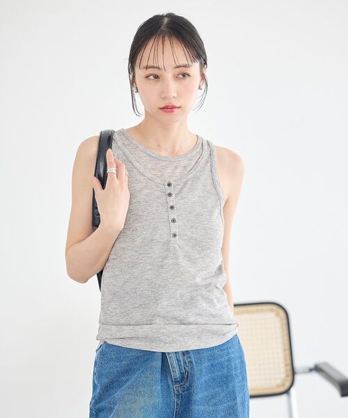 earth music&ecology（アースミュージックアンドエコロジー）の「シアーフライスレイヤードタンクトップ（タンクトップ・レディース・ブラック/ライトブルー/アイボリー/杢グレー・FREE）」の14枚目の写真