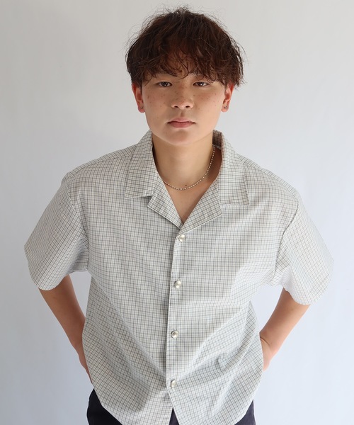 SELAN（セラン）の「【ユニセックス】オリジナルボタンチェック柄オープンカラーシャツ（シャツ/ブラウス・メンズ・ブルー/ベージュ/ホワイト・LARGE/MEDIUM）」の19枚目の写真