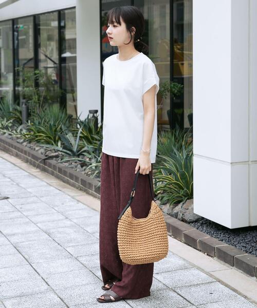 ITEMS URBANRESEARCH(アイテムズ アーバンリサーチ)の「バックタックフレンチプルオーバー(Tシャツ/カットソー・レディース・ホワイト/ボルドー/グレー/ブラック/ベージュ・FREE)」の6枚目の写真