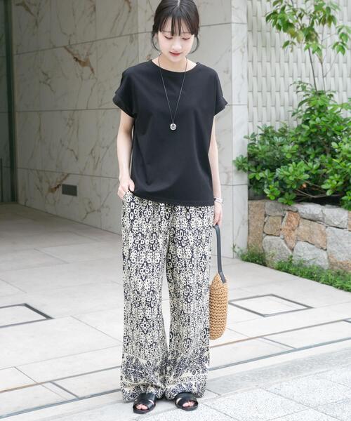 ITEMS URBANRESEARCH(アイテムズ アーバンリサーチ)の「バックタックフレンチプルオーバー(Tシャツ/カットソー・レディース・ホワイト/ボルドー/グレー/ブラック/ベージュ・FREE)」の13枚目の写真