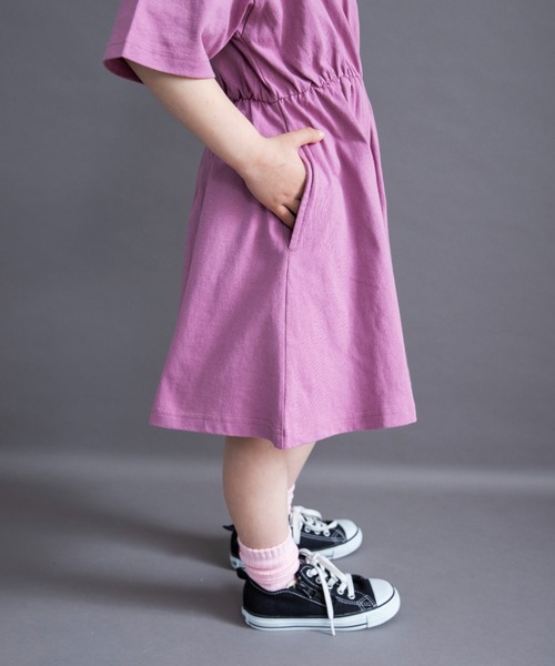 DRC branshes(ディーアールシーブランシェス)の「【WEB限定/DRC】BACKロゴ切替半袖ワンピース(ワンピース・キッズ・ブラック/ラベンダー/ピンク/ブルーグレー・140/150/120/130/110/100)」の20枚目の写真