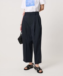 タック テーパード クロップド パンツ