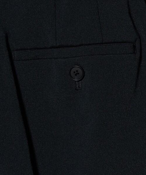 UNITED ARROWS(ユナイテッドアローズ)の「タック テーパード クロップド パンツ(スラックス・レディース・ネイビー/ダークグレー/オフホワイト・36/38)」の16枚目の写真