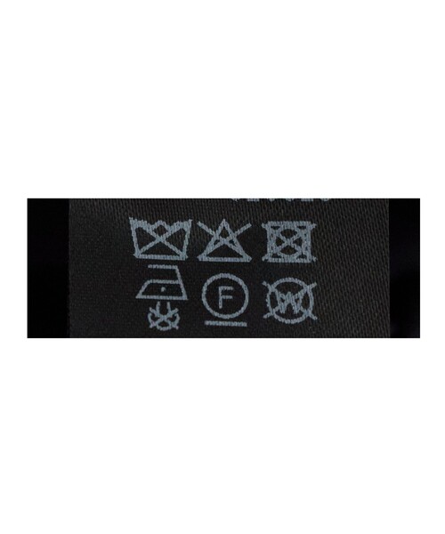 UNITED ARROWS(ユナイテッドアローズ)の「タック テーパード クロップド パンツ(スラックス・レディース・ネイビー/ダークグレー/オフホワイト・36/38)」の4枚目の写真