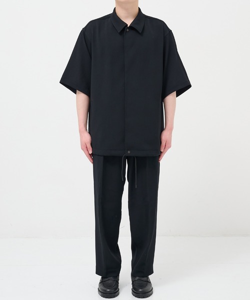 UNITED TOKYO（ユナイテッドトウキョウ）の「【接触冷感】COLD DRY PLEATS コーチブルゾン（シャツ/ブラウス・メンズ・ネイビー/ブラック/ダークグレー・1/2）」の22枚目の写真