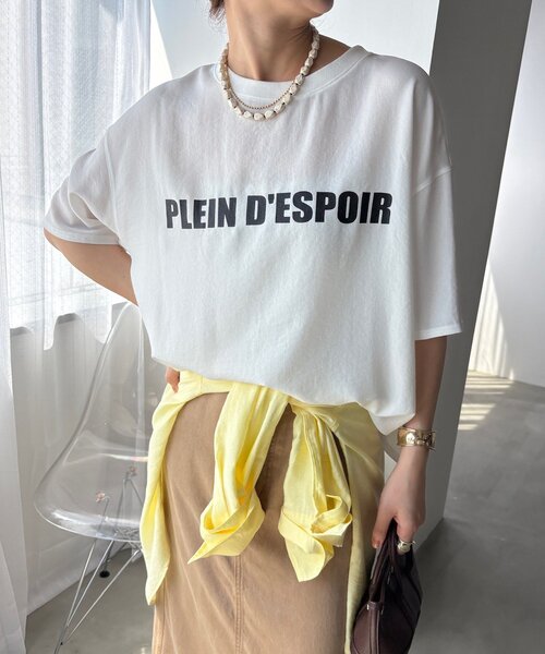 DouDou（ドゥドゥ）の「PLEIN D'ESPOIR ジョーゼット半袖ロゴTEE（シャツ/ブラウス・レディース・オフホワイト/チャコールグレー/ライトグレー・FREE）」の9枚目の写真