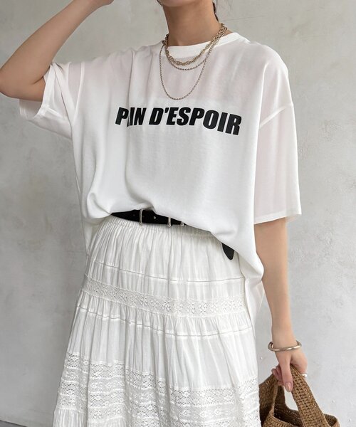 DouDou（ドゥドゥ）の「PLEIN D'ESPOIR ジョーゼット半袖ロゴTEE（シャツ/ブラウス・レディース・オフホワイト/チャコールグレー/ライトグレー・FREE）」の18枚目の写真