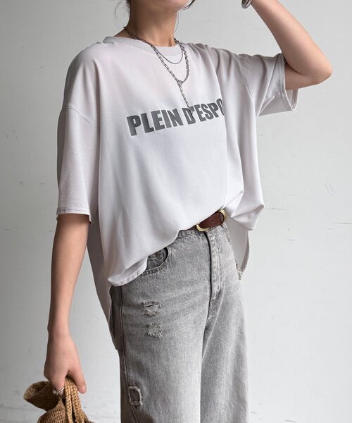 DouDou(ドゥドゥ)の「PLEIN D'ESPOIR ジョーゼット半袖ロゴTEE(シャツ/ブラウス・レディース・オフホワイト/チャコールグレー/ライトグレー/ブラウン・FREE)」の8枚目の写真