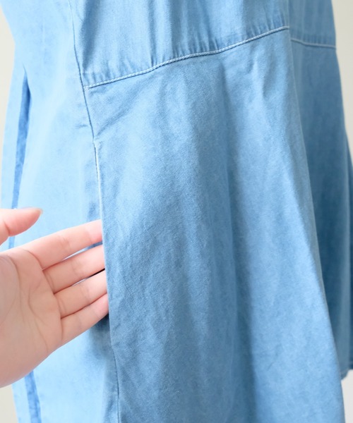 DOLLUPOOPS（ドールアップウップス）の「Back Pleats Denim Sleeveless Top(バックプリーツデニムノースリーブトップス)（ベスト・レディース・ブルー・38）」の9枚目の写真