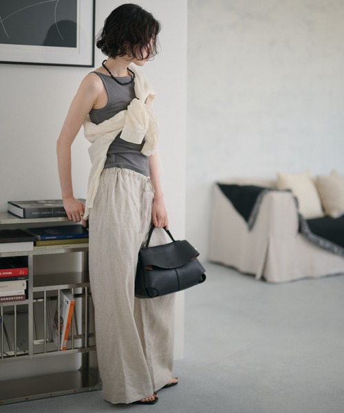 LAULEN(ローレン)の「curve flap 2way handbag / カーブフラップ 2wayハンドバッグ(ハンドバッグ・レディース・アイボリー/ブルー/ブラウン/モカ/グレー/ブラック・FREE)」の16枚目の写真