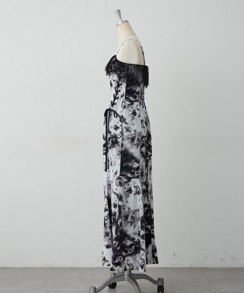 Mavie..7(メヴィセットゥ)の「【Mavie..7】《S,Mサイズ展開》サイドレースUPジャンスカ(ワンピース・レディース・その他1/ブラック・SMALL/MEDIUM)」の10枚目の写真