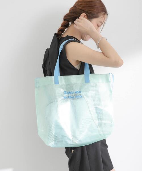 URBAN RESEARCH Sonny Label(アーバンリサーチサニーレーベル)の「ポーチ付ビッグプールバッグ(トートバッグ・レディース・ピンク/ミント/クリア・ONE)」の4枚目の写真
