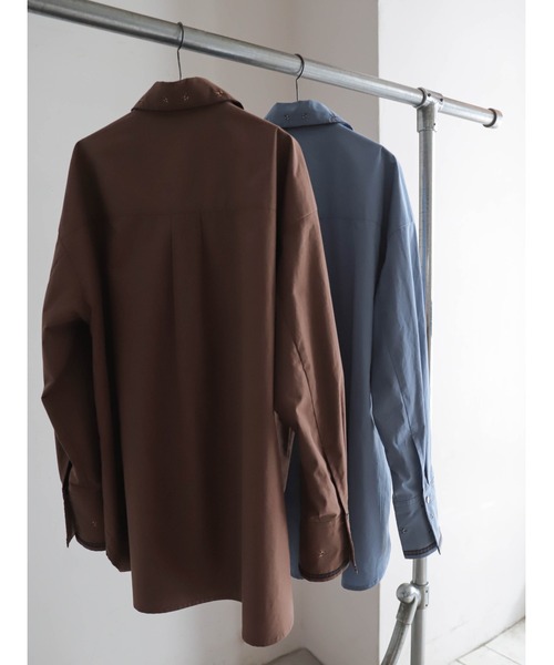 FIL DE FER(フィルデフェール)の「パーツ刺繍コットン ロングシャツ(シャツ/ブラウス・レディース・ブルーグレー/ブラウン・FREE)」の7枚目の写真