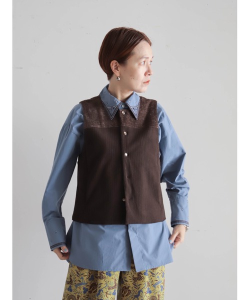 FIL DE FER(フィルデフェール)の「パーツ刺繍コットン ロングシャツ(シャツ/ブラウス・レディース・ブルーグレー/ブラウン・FREE)」の10枚目の写真
