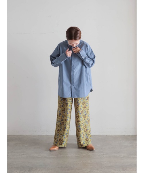 FIL DE FER(フィルデフェール)の「パーツ刺繍コットン ロングシャツ(シャツ/ブラウス・レディース・ブルーグレー/ブラウン・FREE)」の12枚目の写真