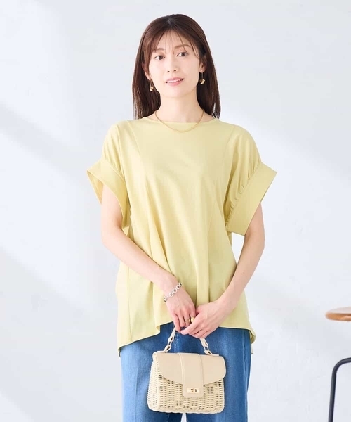 a.v.v(アーヴェヴェ)の「ボリュームスリーブフレアカットソー(Tシャツ/カットソー・レディース・ネイビー/グリーン/クリーム・38/40)」の5枚目の写真