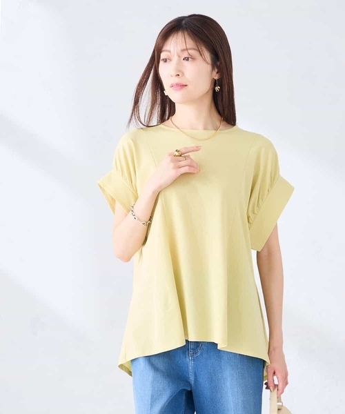 a.v.v(アーヴェヴェ)の「ボリュームスリーブフレアカットソー(Tシャツ/カットソー・レディース・ネイビー/グリーン/クリーム・38/40)」の6枚目の写真