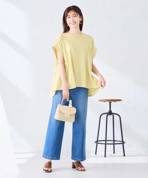 a.v.v(アーヴェヴェ)の「ボリュームスリーブフレアカットソー(Tシャツ/カットソー・レディース・ネイビー/グリーン/クリーム・38/40)」の9枚目の写真