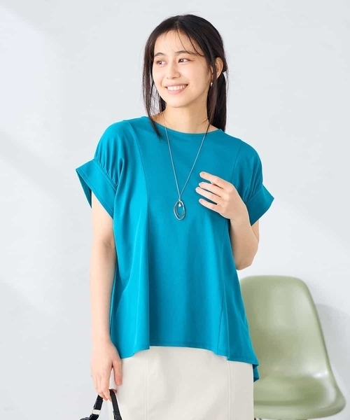 a.v.v(アーヴェヴェ)の「ボリュームスリーブフレアカットソー(Tシャツ/カットソー・レディース・ネイビー/グリーン/クリーム・38/40)」の15枚目の写真