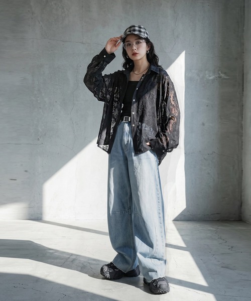 antiqua(アンティカ)の「バックスリット シアーシャツ(シャツ/ブラウス・レディース・ホワイト/ブラック・ONESIZE)」の9枚目の写真