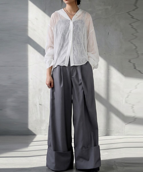 antiqua(アンティカ)の「バックスリット シアーシャツ(シャツ/ブラウス・レディース・ホワイト/ブラック・ONESIZE)」の7枚目の写真