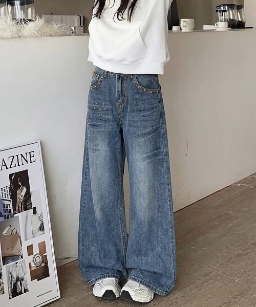 LADY LIKE(レディライク)の「スタッズ付きワイドデニムパンツ(デニムパンツ・レディース・ブルー・M)」の3枚目の写真
