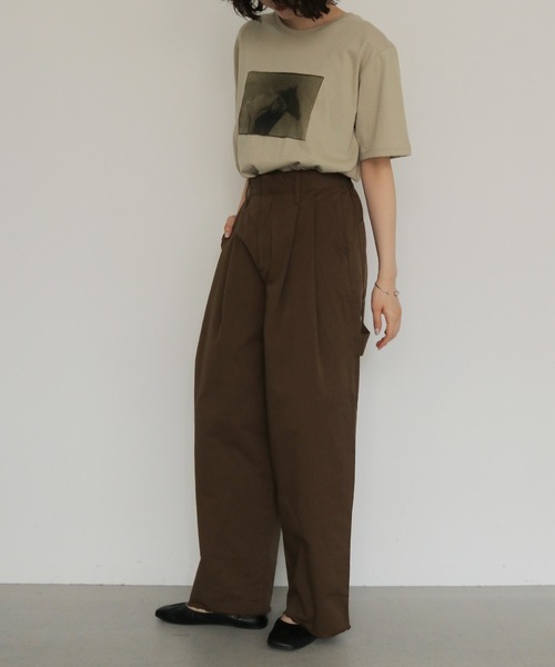 cheriella(シェリエラ)の「【cheriella】ペインタータックワイドパンツ PAINTER TUCK WIDE PANTS(チノパンツ・レディース・ブラック/ブラウン/ベージュ・FREE)」の21枚目の写真