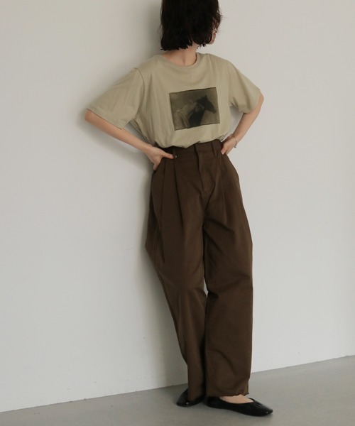 cheriella(シェリエラ)の「【cheriella】ペインタータックワイドパンツ PAINTER TUCK WIDE PANTS(チノパンツ・レディース・ブラック/ブラウン/ベージュ・FREE)」の22枚目の写真