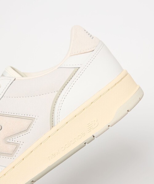NEW BALANCE(ニューバランス)の「【国内EXCLUSIVE】<New Balance>U950384/スニーカー(スニーカー・メンズ・ベージュ・27.5cm/27cm/26.5cm/26cm/25.5cm/28cm/28.5cm/25cm)」の9枚目の写真