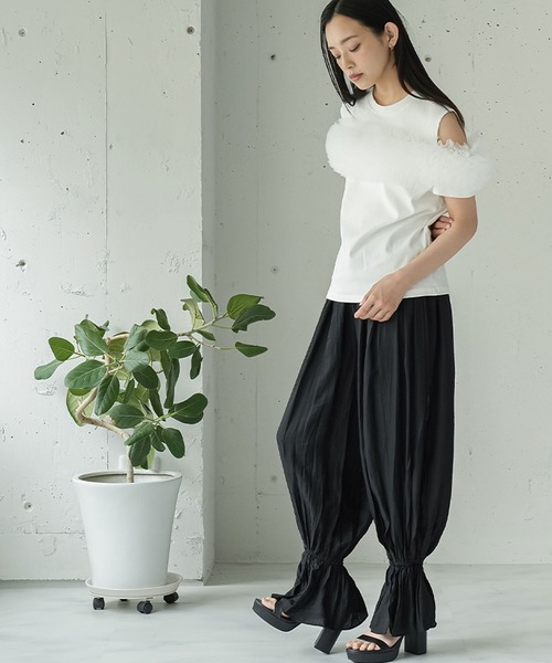 mili an deni（ミリアンデニ）の「チェストチュールTシャツ（Tシャツ/カットソー・レディース・ブラック/オフホワイト・M）」の6枚目の写真