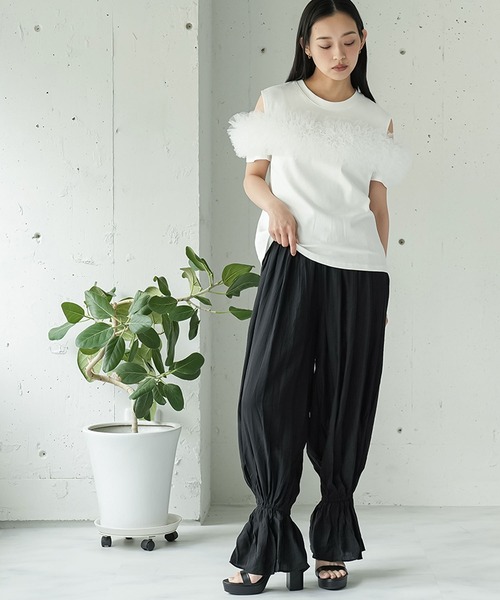 mili an deni（ミリアンデニ）の「チェストチュールTシャツ（Tシャツ/カットソー・レディース・ブラック/オフホワイト・M）」の7枚目の写真