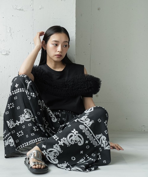 mili an deni（ミリアンデニ）の「チェストチュールTシャツ（Tシャツ/カットソー・レディース・ブラック/オフホワイト・M）」の10枚目の写真