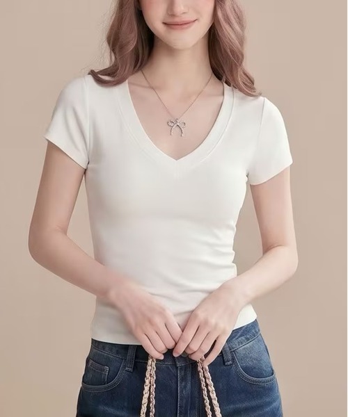 AsheKsha（アシクシャ）の「Vネック半袖Tシャツ（Tシャツ/カットソー・レディース・グレー/ホワイト/ブラック・M）」の9枚目の写真