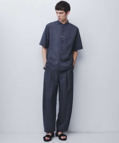 UNITED TOKYO(ユナイテッドトウキョウ)の「【新作】AIR WOOL ストライプバンドカラーシャツ |接触冷感/通気性//夏服/薄手/速乾/軽量/防臭(シャツ/ブラウス・メンズ・ダークネイビー/グレー・2/1)」の4枚目の写真