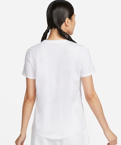 NIKE(ナイキ)の「NIKE ナイキ NSW クラブ S/S Tシャツ(Tシャツ/カットソー・レディース・サックスブルー・S/M/L/XL)」の4枚目の写真