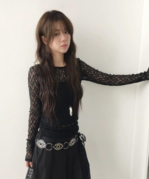 Ritzy（リッツィー）の「透かしレースロングスリーブトップス（Tシャツ/カットソー・レディース・ブラック/グレー/ホワイト・FREE）」の14枚目の写真