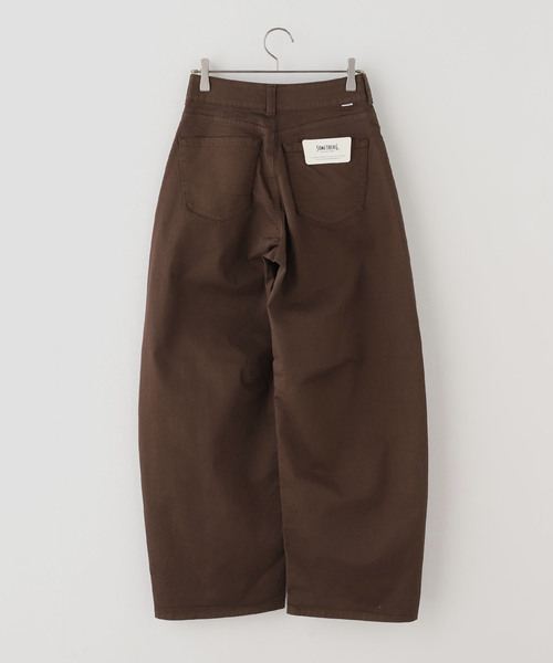 U by SPICK&SPAN(ユーバイスピックアンドスパン)の「SOMETHING / サムシング HANA TUCK CURVE TAPERED(チノパンツ・レディース・ブラウン・SMALL/MEDIUM)」の12枚目の写真